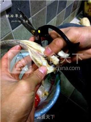 【开胃下饭菜】酸辣带鱼的做法步骤：1