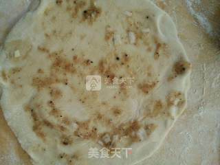 葱花饼的做法步骤：4