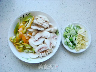 口蘑炒肉丝的做法步骤：2