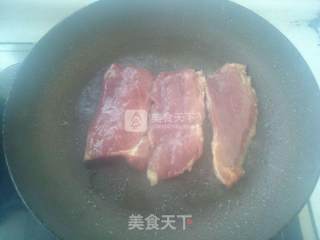 香煎梅花肉的做法步骤：5