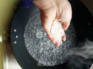 代餐粉菠萝西米露的做法步骤：2