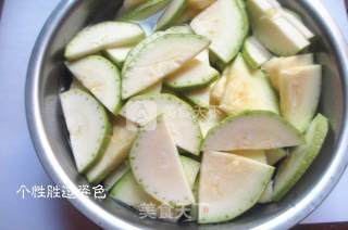 清炒笋瓜的做法步骤：1