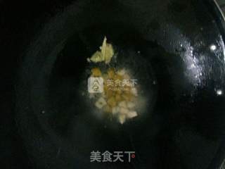 酱爆鱿鱼的做法步骤：6