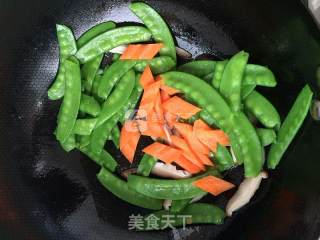 香菇荷兰豆的做法步骤：7