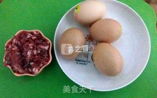肉末鸡蛋羹的做法步骤：1