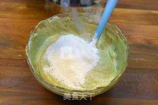抹茶漩涡蛋糕的做法步骤：8