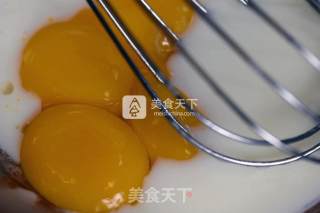 德普烤箱食谱——红丝绒漩涡蛋糕的做法步骤：3