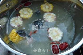 乌鸡浓汤火锅的做法步骤：3