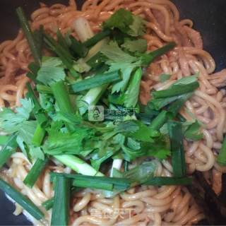 炒乌冬面的做法步骤：9