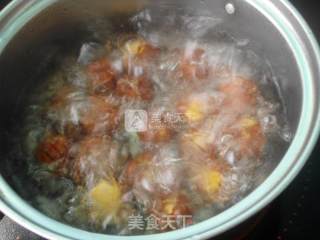 香菇栗子烧排骨的做法步骤：5