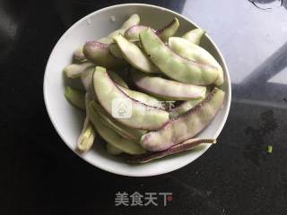 五花肉焖扁豆的做法步骤：6