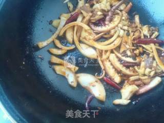 干煸尤鱼头的做法步骤：7