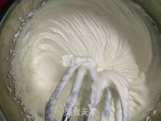 草莓慕斯蛋糕的做法步骤：6