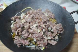 我的小确幸---当金炉铁锅邂逅酸汤肥牛时的做法步骤：11