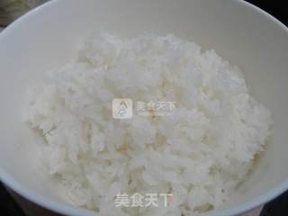 用“五常稻花香大米” 做“韩式海苔饭团”的做法步骤：2