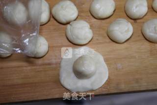 蛋黄酥的做法步骤：3