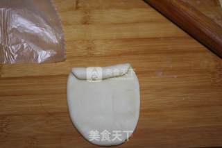 蛋黄酥的做法步骤：5