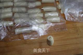 蛋黄酥的做法步骤：6