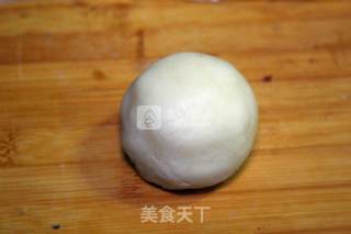蛋黄酥的做法步骤：12