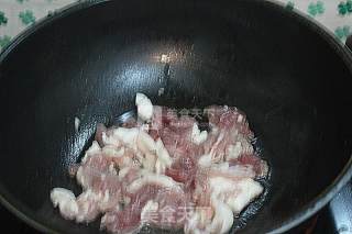 家常蒜苗炒肉的做法步骤：3