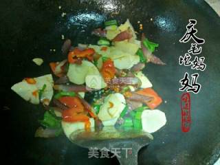 冬笋炒腊肉的做法步骤：12