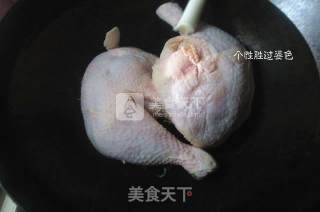 脆皮烤鸡腿的做法步骤：1