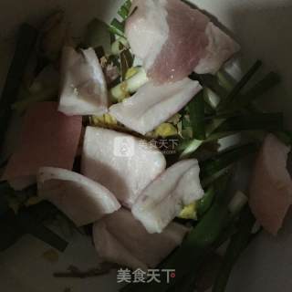 家常秘制卤肉的做法步骤：2