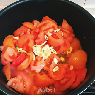 西红柿面条汤的做法步骤：6