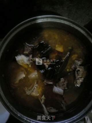 酸萝卜老鸭汤的做法步骤：4
