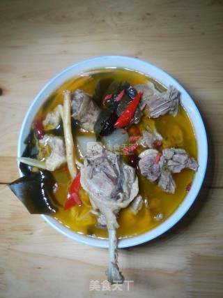 酸萝卜老鸭汤的做法步骤：5