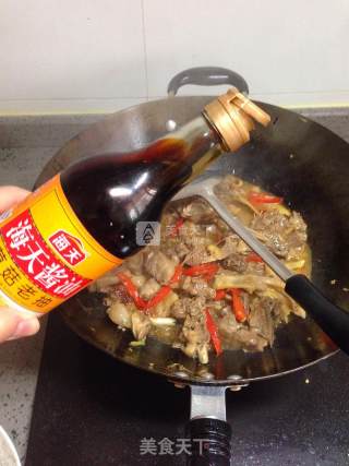 仔姜炒鸭的做法步骤：9