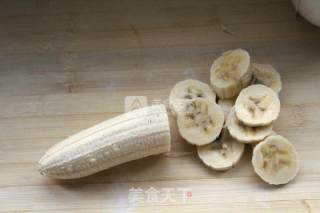 香蕉奶昔的做法步骤：3