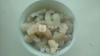 肉三鲜水饺的做法步骤：6