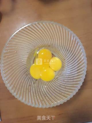 紫薯蛋糕卷的做法步骤：2