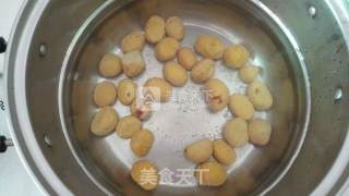 栗子焖鸡的做法步骤：3