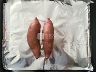 烤箱版烤红薯的做法步骤：1