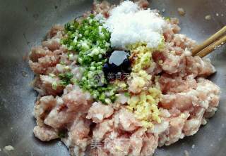 香菇肉丸的做法步骤：3