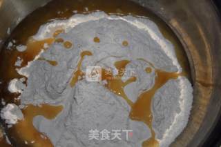 馅饼的做法步骤：1
