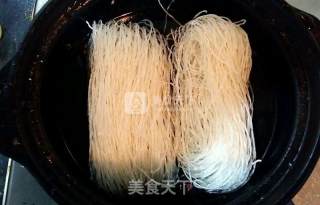 香菇肉末炒粉丝的做法步骤：2