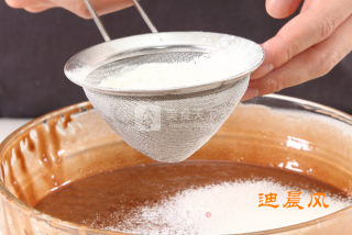 圣诞小熊巧克力蛋糕的做法步骤：6