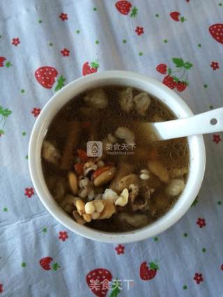 药材瘦肉汤的做法步骤：4