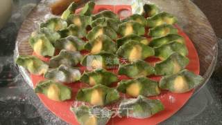 冬至彩饺 花儿朵朵的做法步骤：7