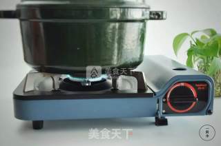 盐焗大虾一厨作铸铁锅版的做法步骤：2
