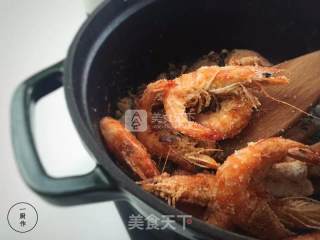 盐焗大虾一厨作铸铁锅版的做法步骤：6