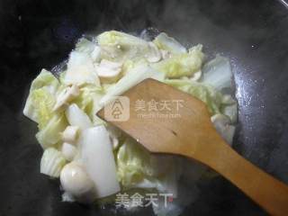 蘑菇炒白菜的做法步骤：5