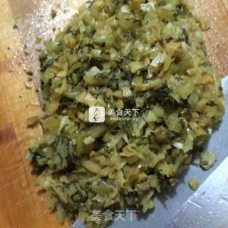 酸菜猪肉馅饼的做法步骤：2
