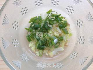 鲜虾小肉饼的做法步骤：3
