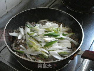 大葱炒羊肉的做法步骤：8