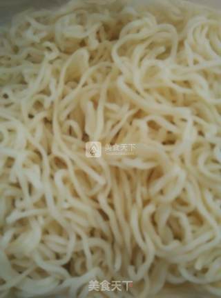 红烧肉卤面的做法步骤：2