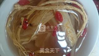 海蛇老鸡汤的做法步骤：3